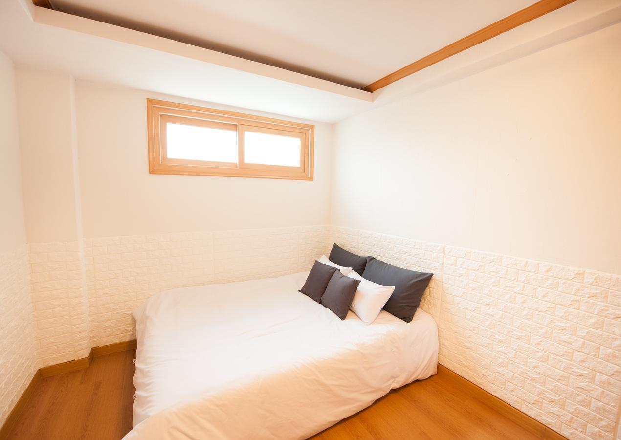 Jeju Sullem Pension Экстерьер фото
